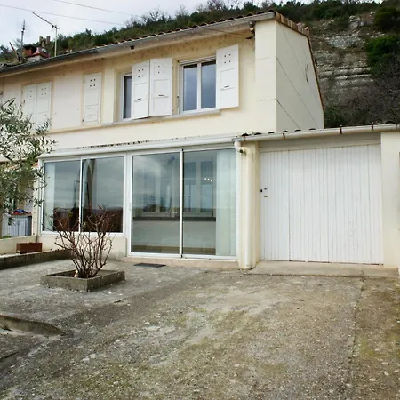 Maison 4 Hôtes *