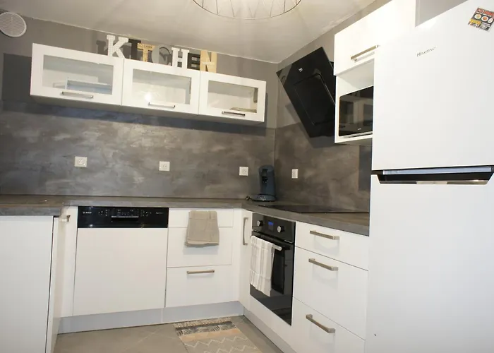 Maison 4 Hotes *